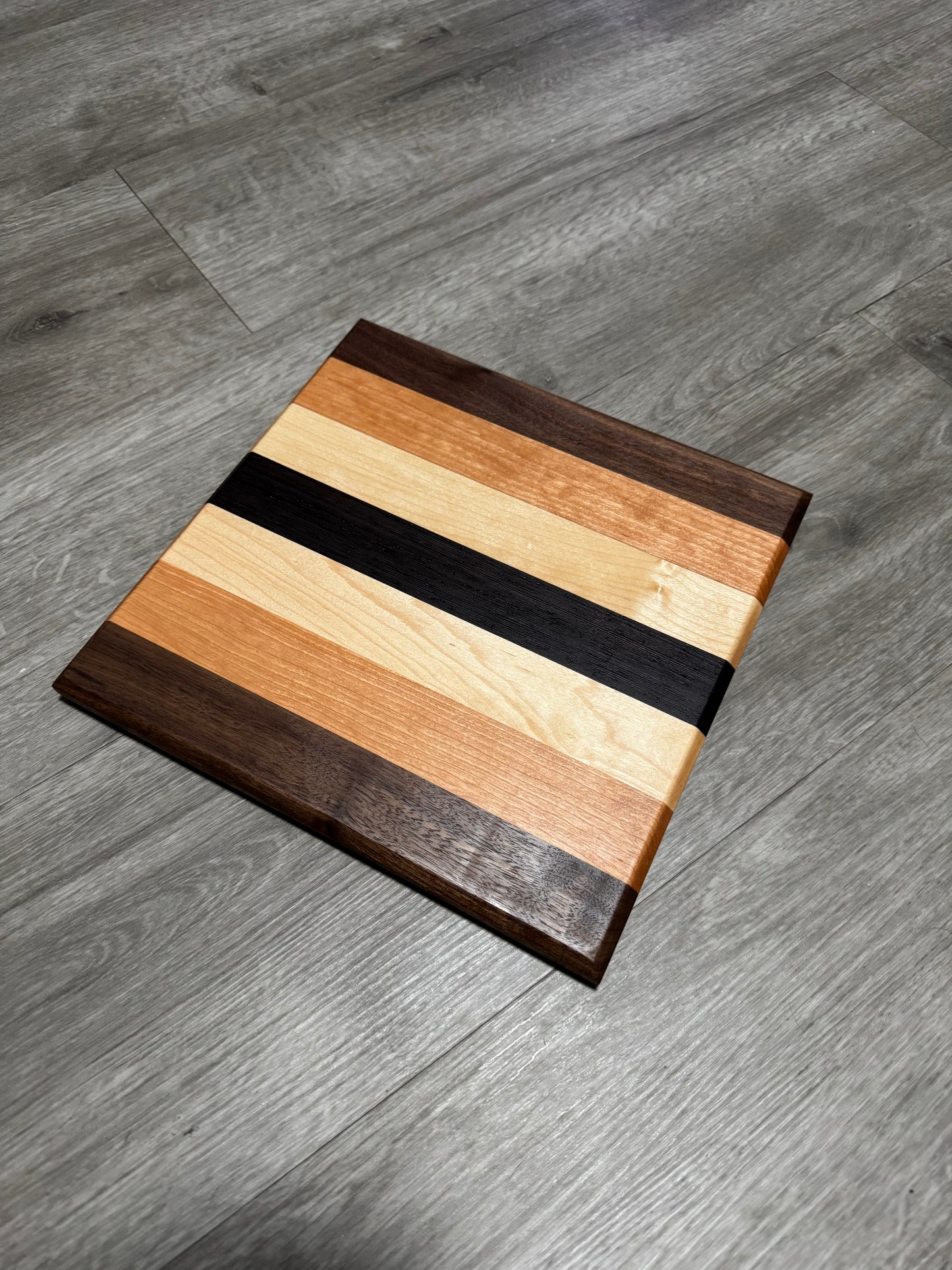 Face Grain Cutting Board