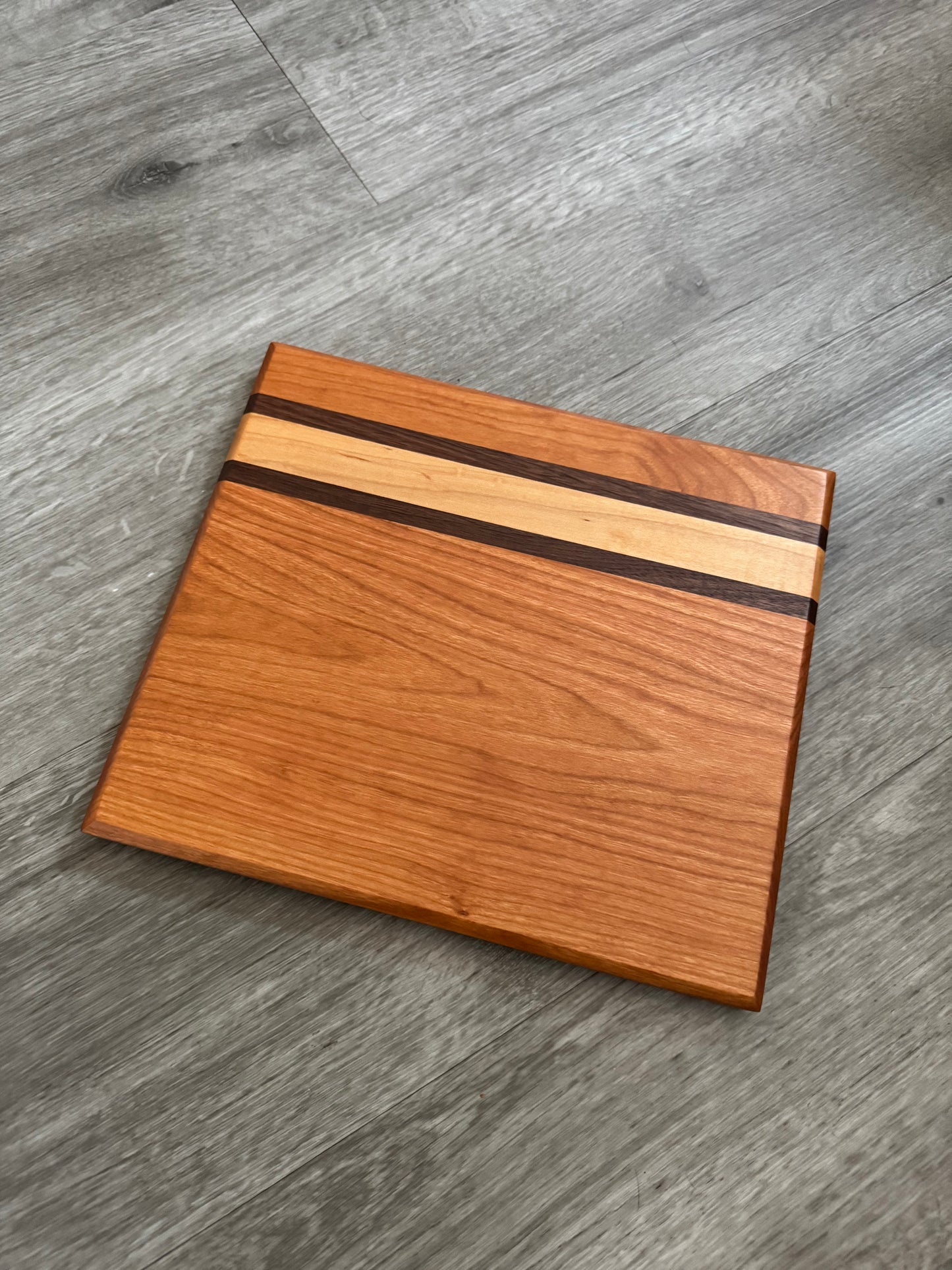 Face Grain Cutting Board