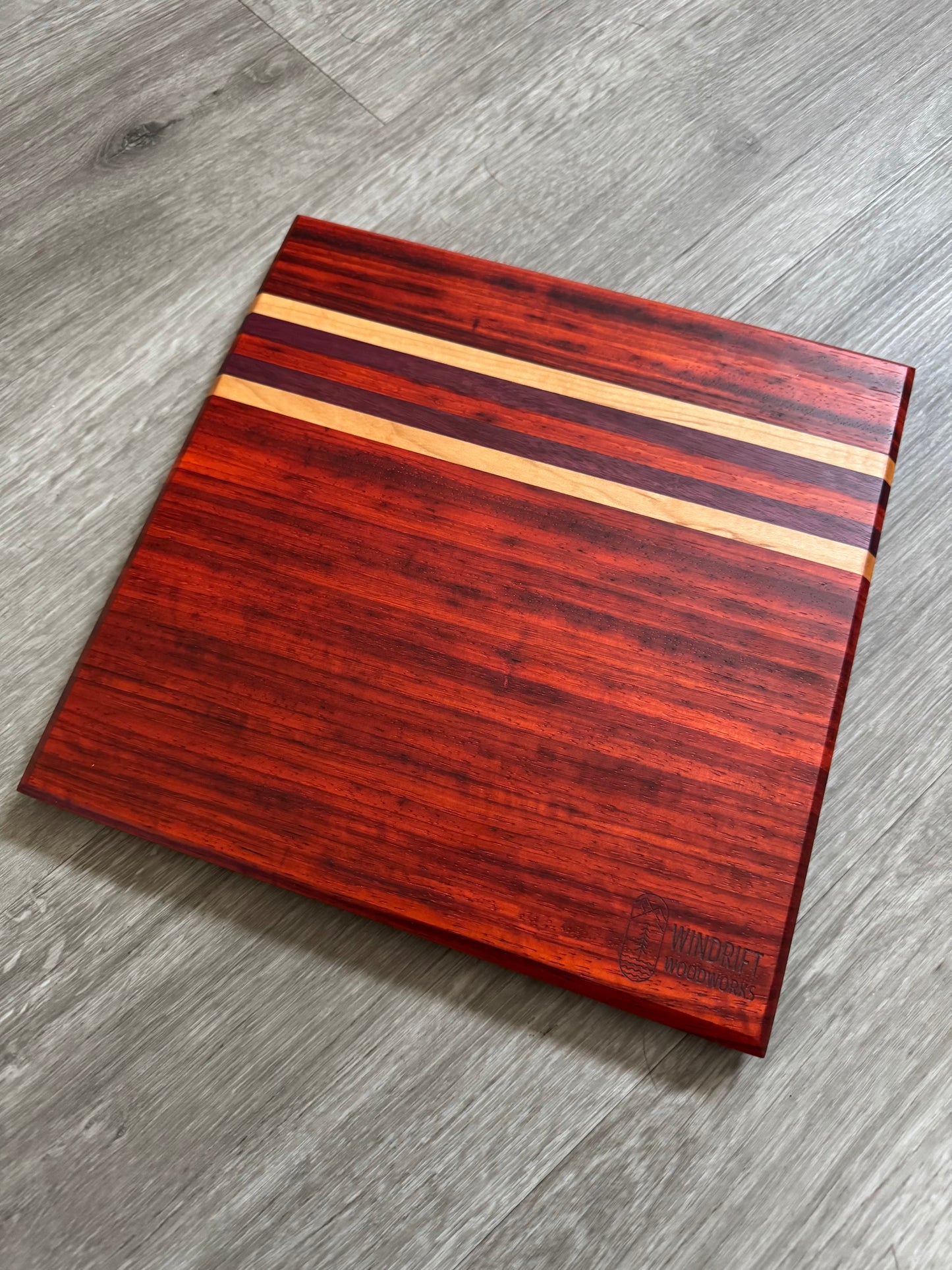 Face Grain Cutting Board