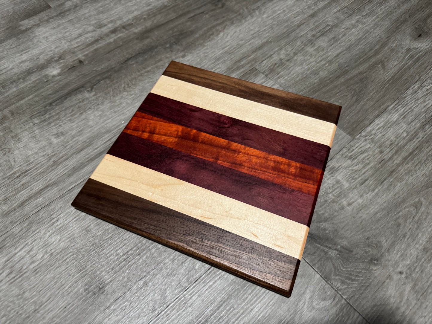 Face Grain Cutting Board