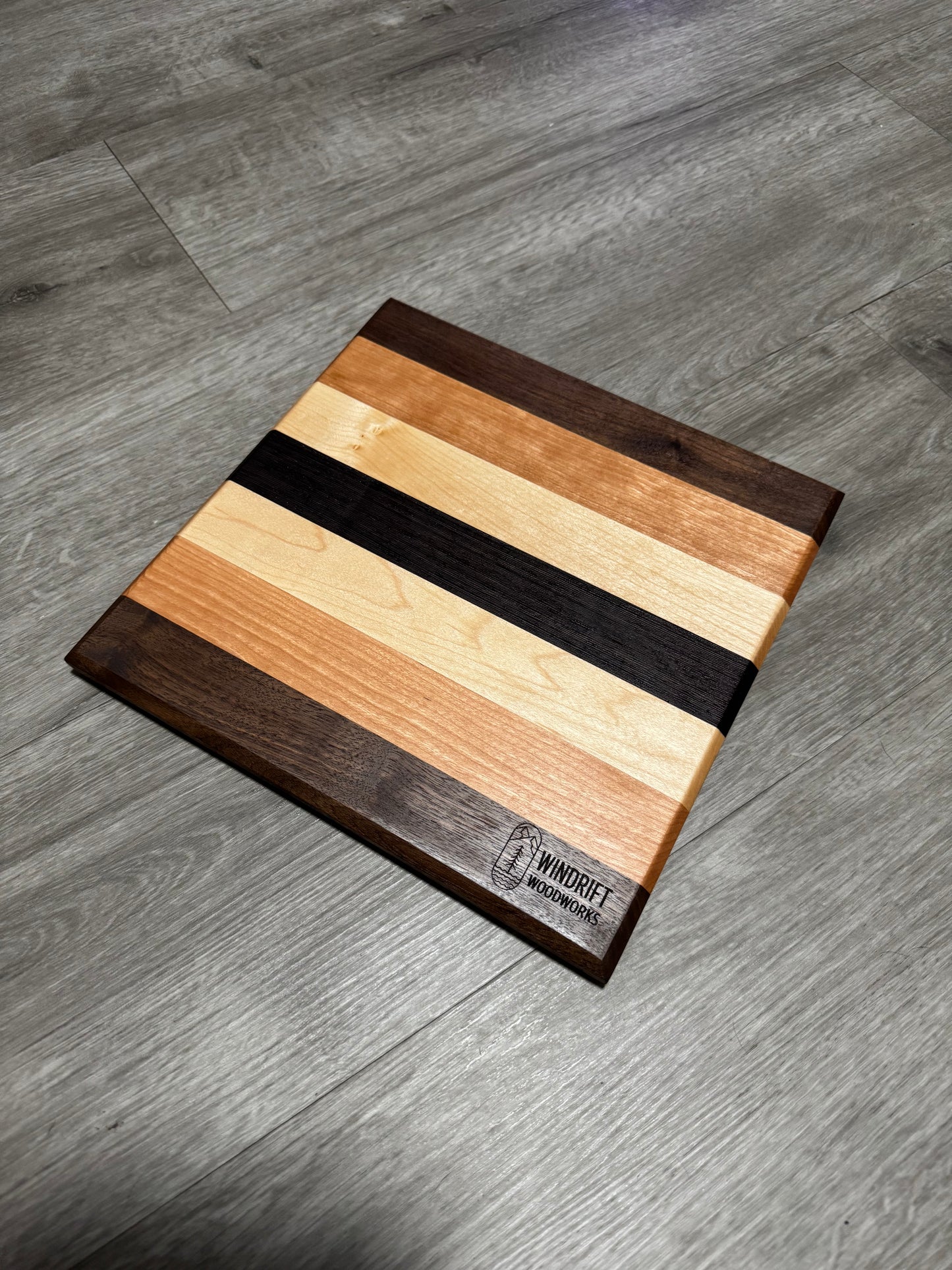 Face Grain Cutting Board