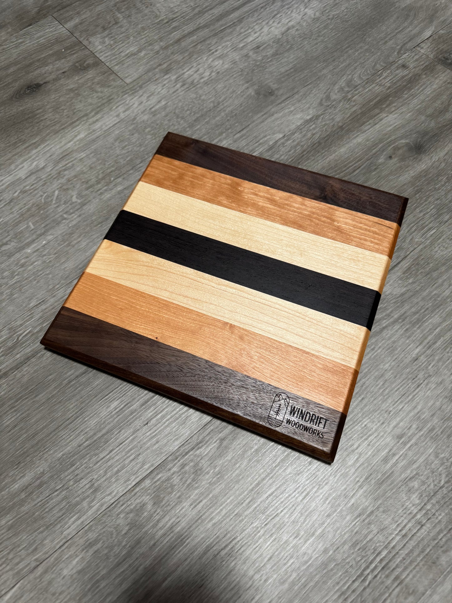 Face Grain Cutting Board